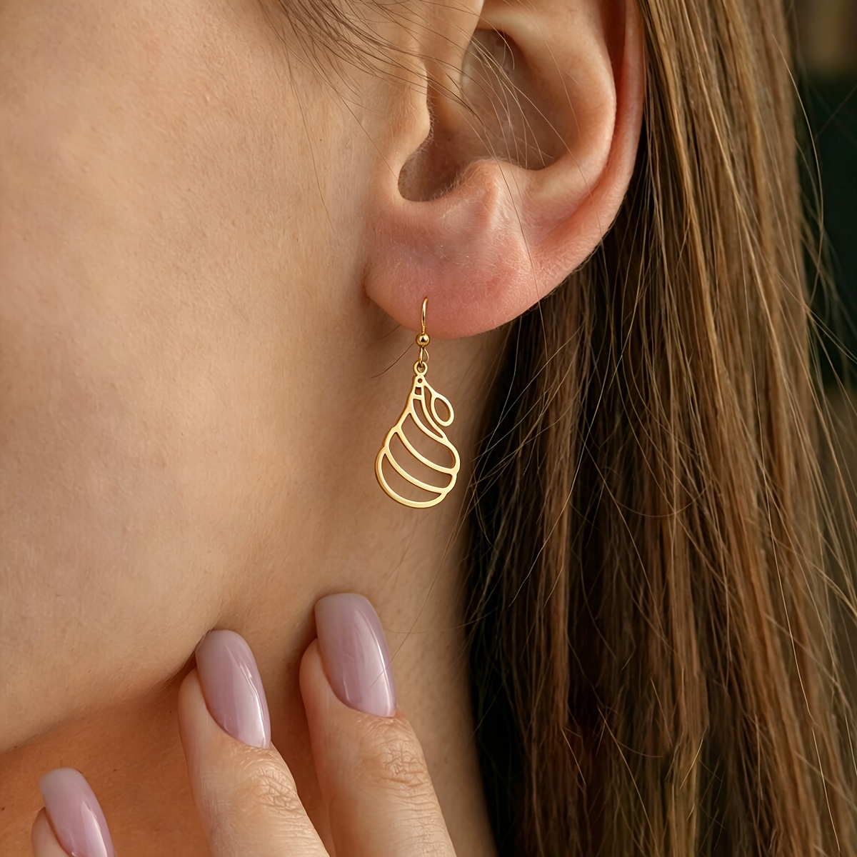 Women's Minimalist Hollow Line Ice Cream Dangle Hook Earrings